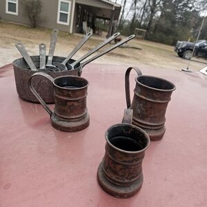 Vintage Copper Measuring Cups Set